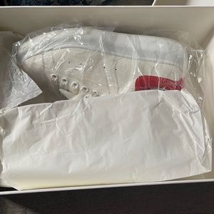 Alexander McQueens Size 40